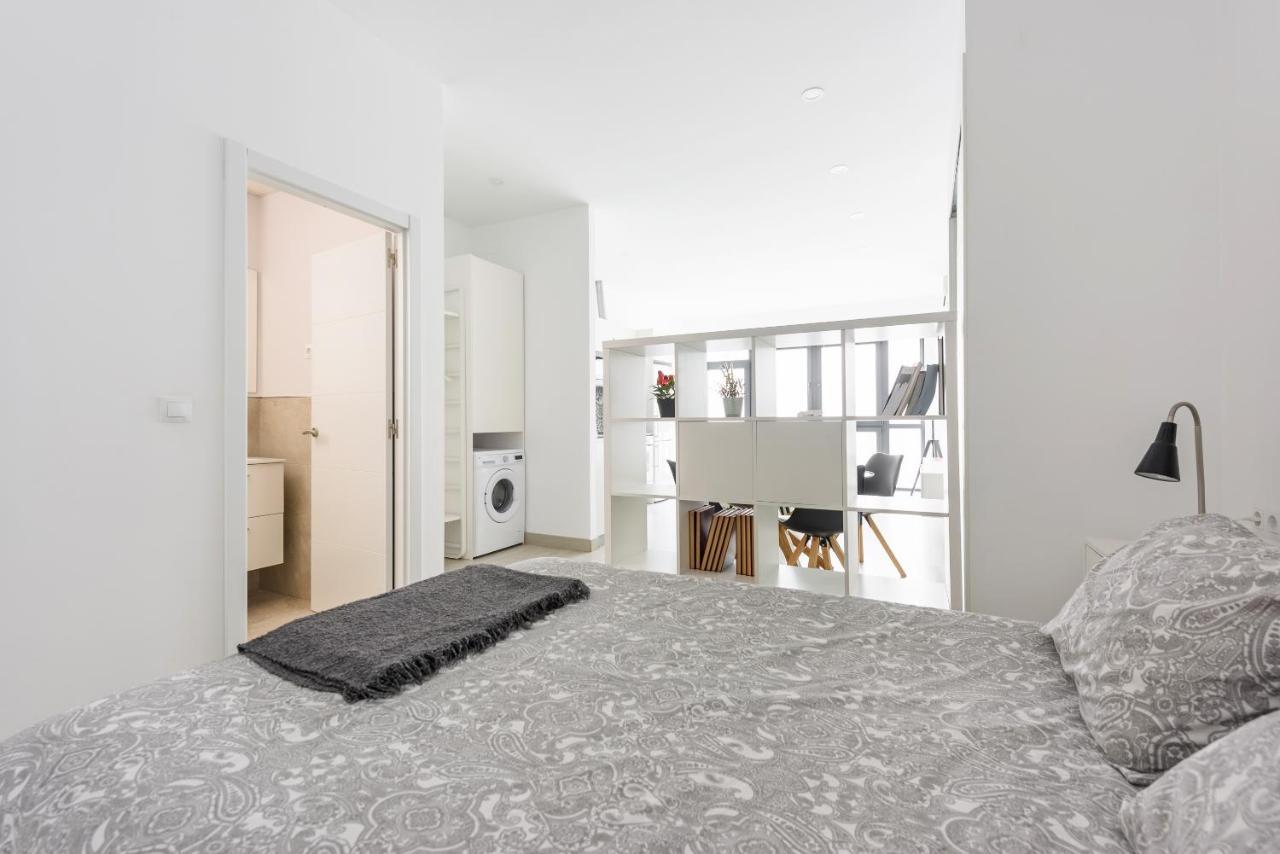 Charming Loft A Lägenhet Málaga Exteriör bild